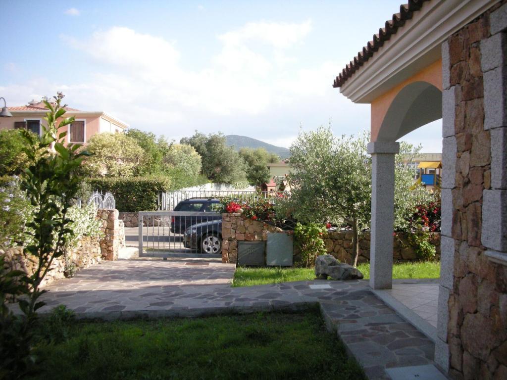 Case Vacanza Fenicotteri San Teodoro  Exterior foto