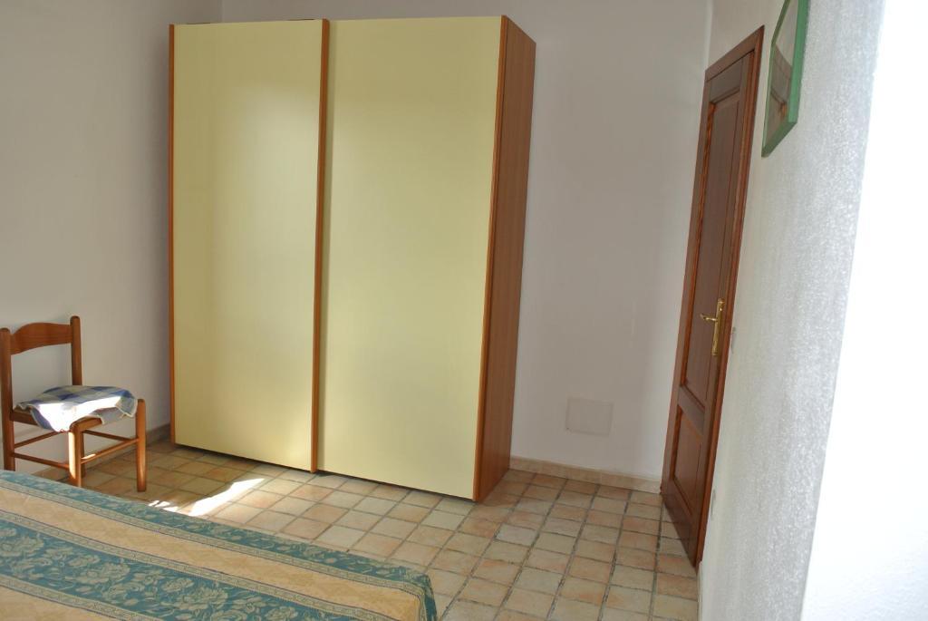 Case Vacanza Fenicotteri San Teodoro  Exterior foto